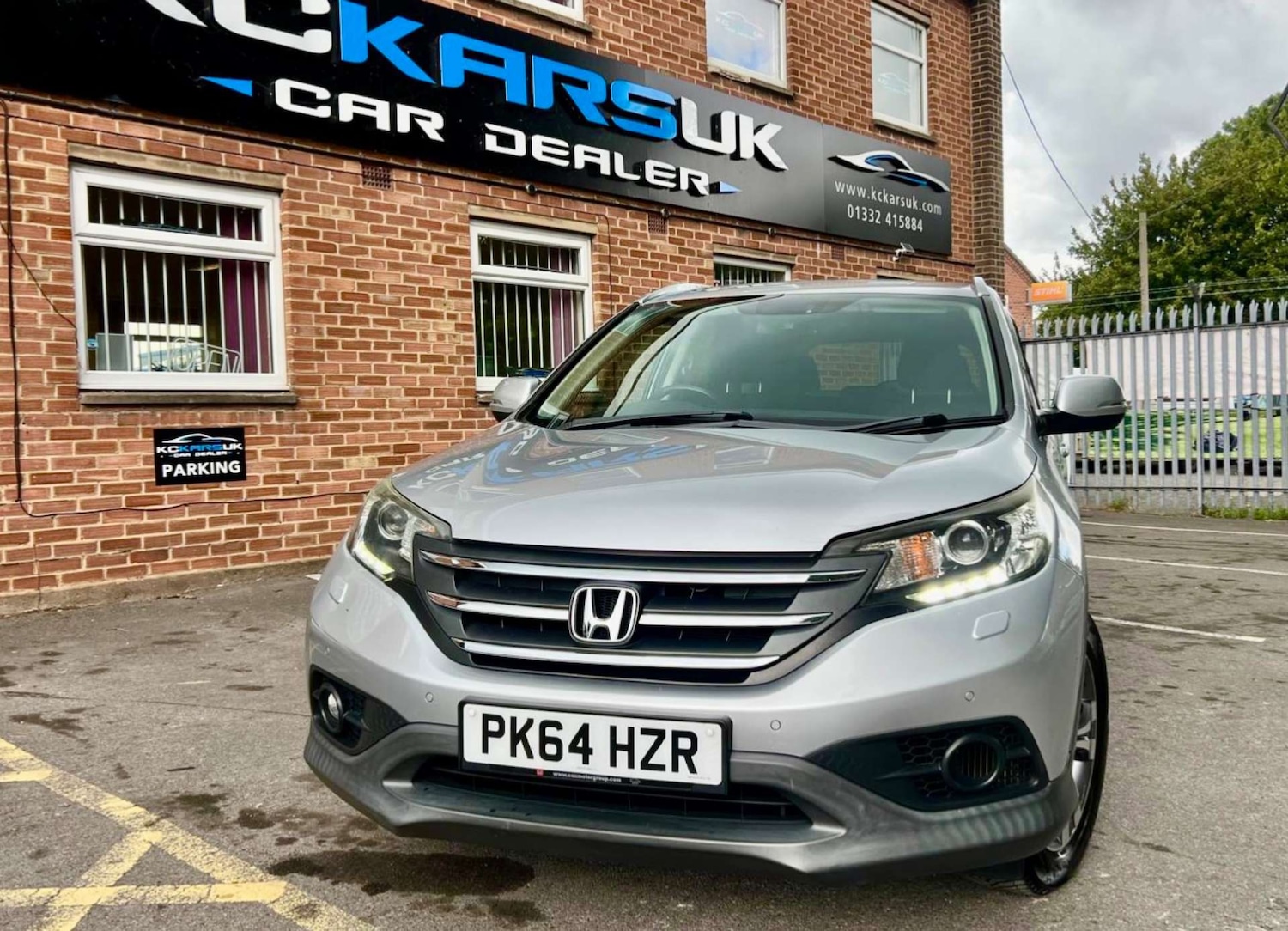 Used Honda CR-V 2014 for sale - 76601249: Photo 2