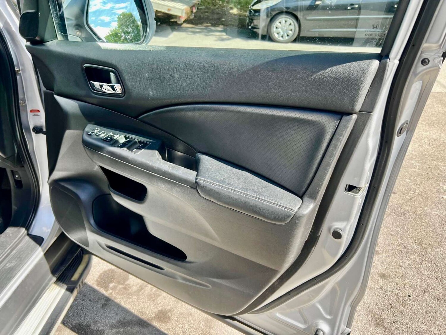 Used Honda CR-V 2014 for sale - 76601249: Photo 48