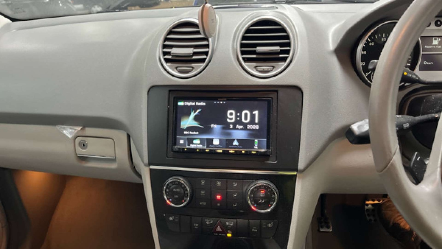 Used Mercedes-Benz M Class 2011 for sale - 78198749: Photo 10