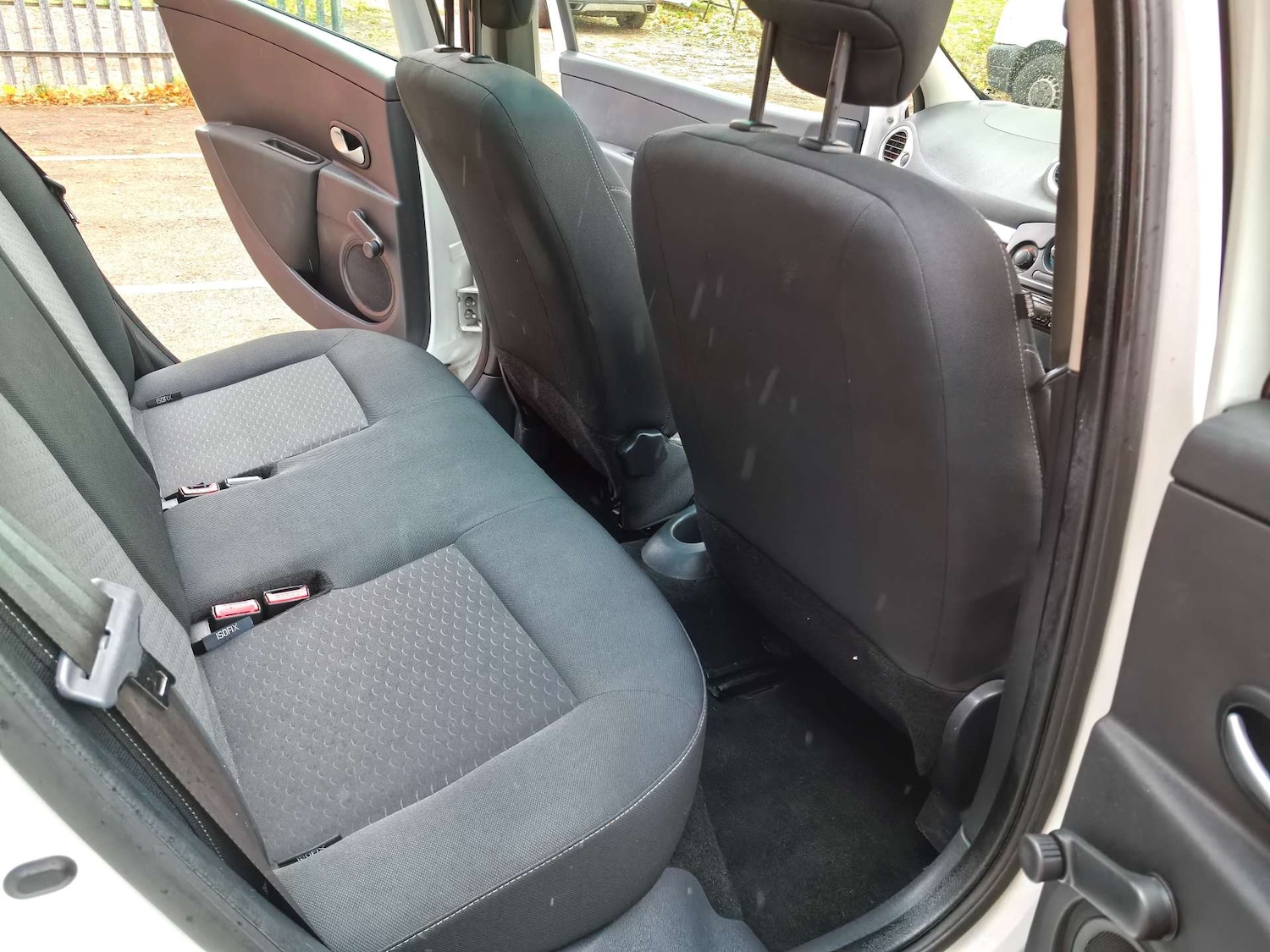 Used Renault Clio 2009 for sale - 76475121: Photo 18