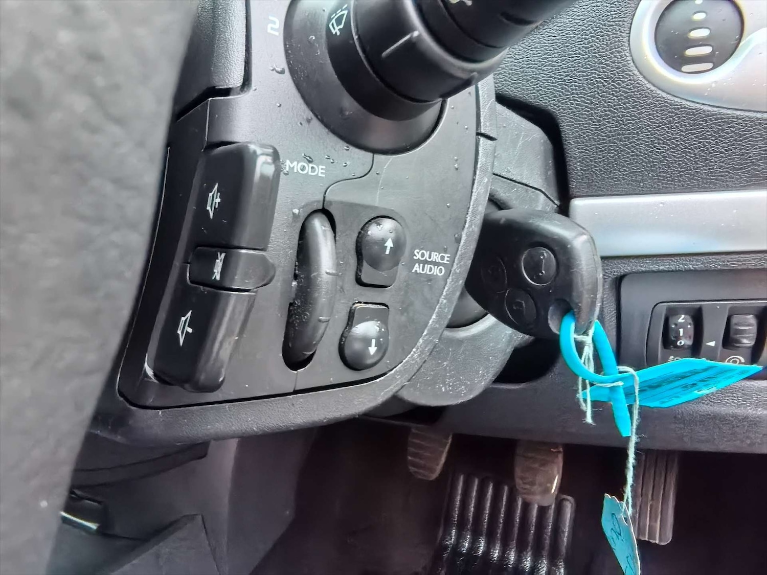 Used Renault Clio 2009 for sale - 76475121: Photo 28