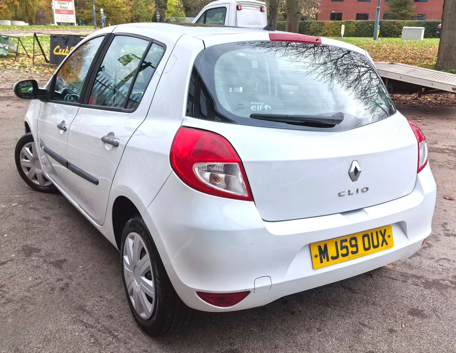 Used Renault Clio 2009 for sale - 76475121: Photo 3