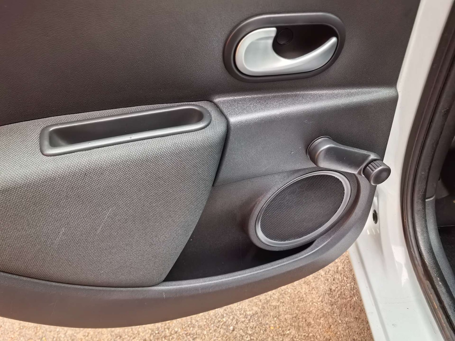 Used Renault Clio 2009 for sale - 76475121: Photo 33