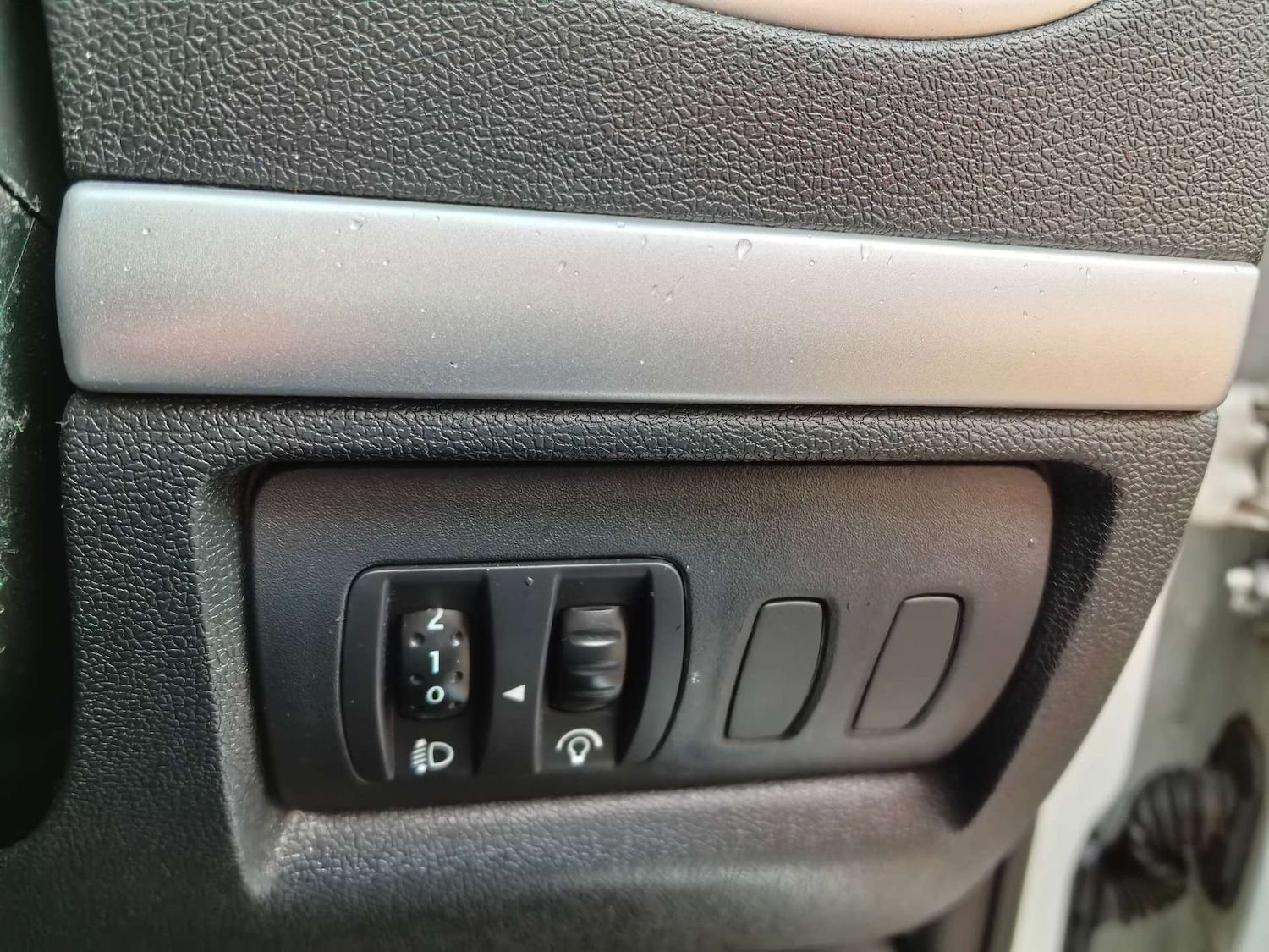 Used Renault Clio 2009 for sale - 76475121: Photo 57