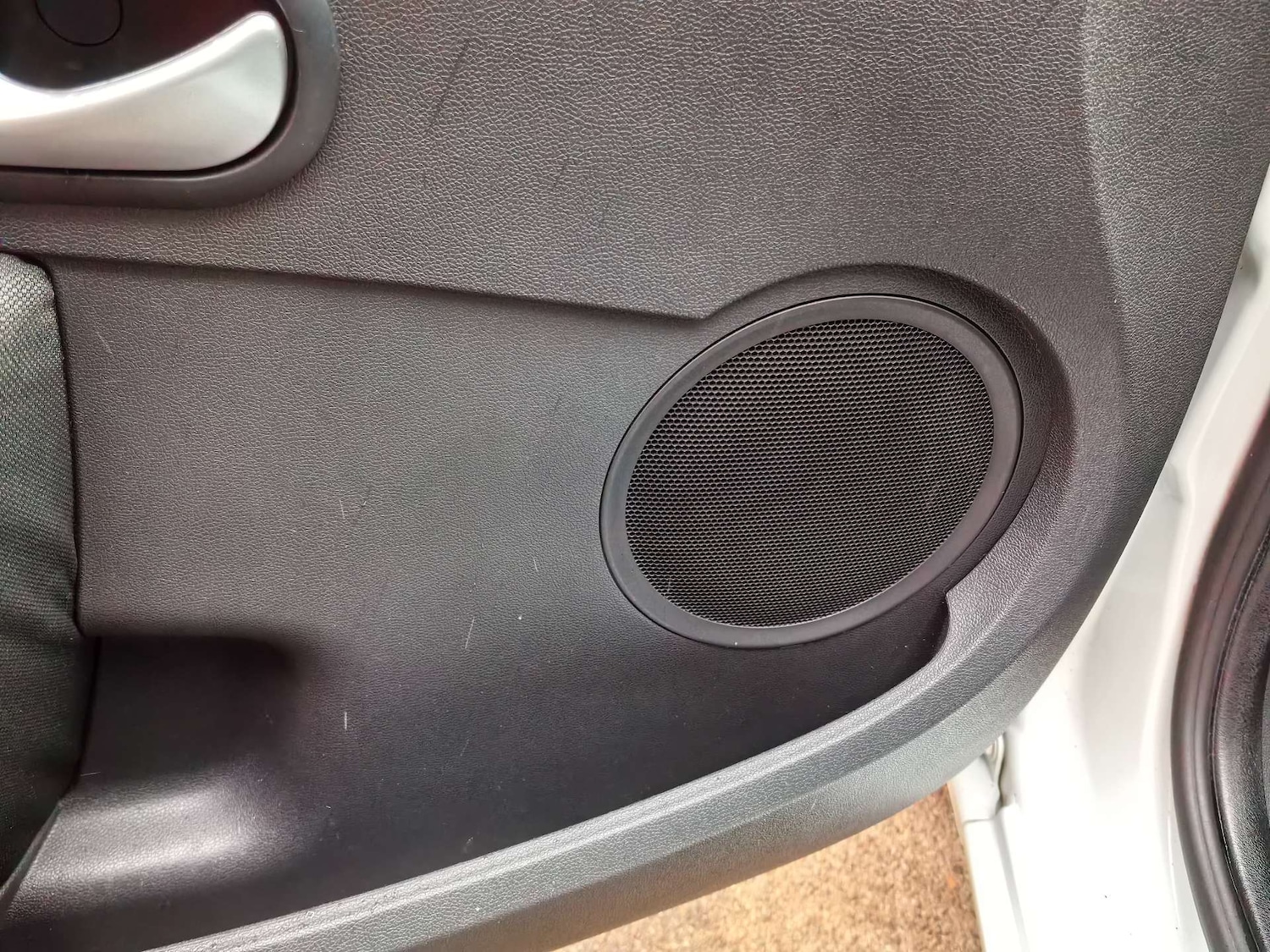 Used Renault Clio 2009 for sale - 76475121: Photo 59