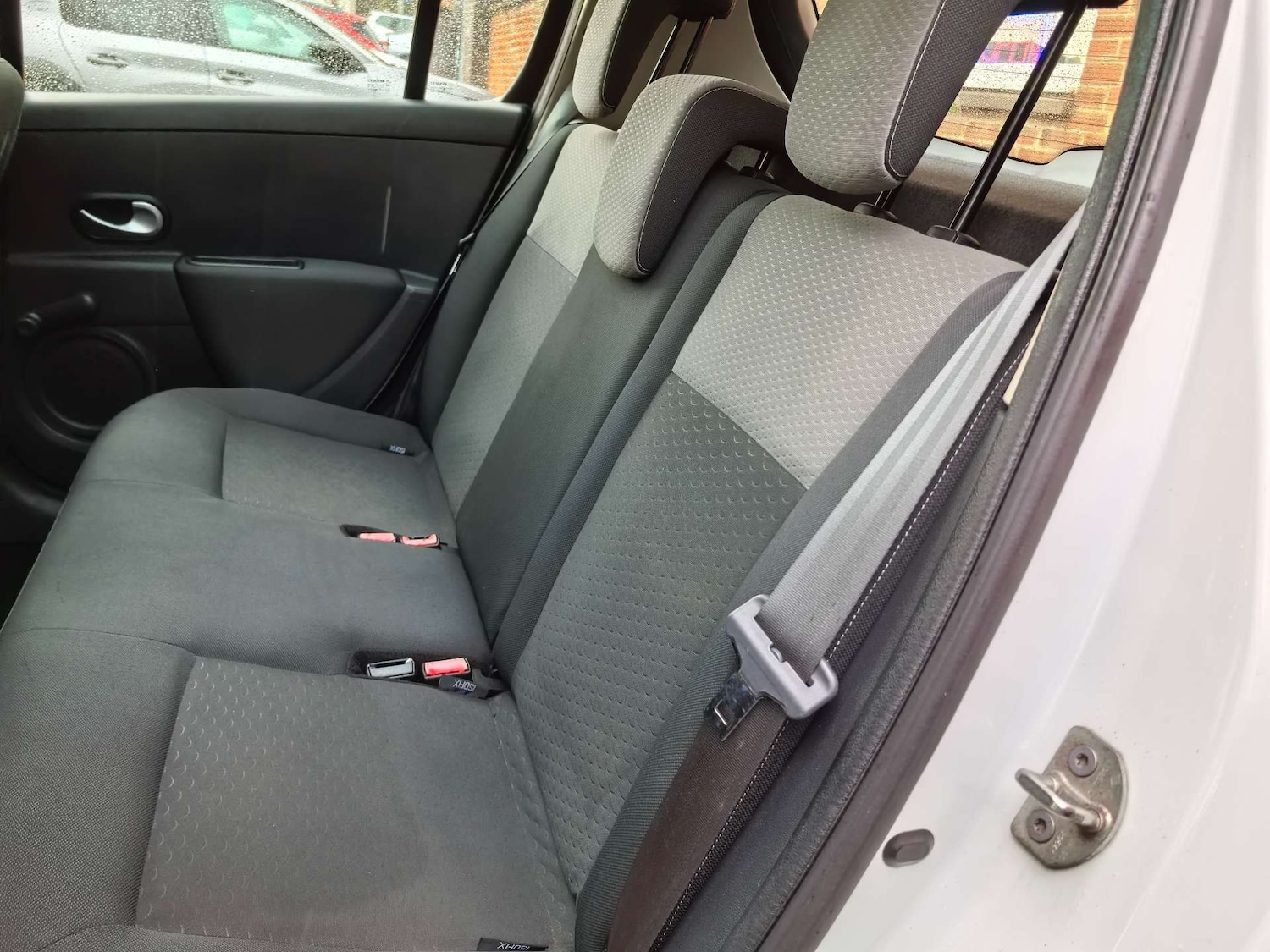 Used Renault Clio 2009 for sale - 76475121: Photo 63