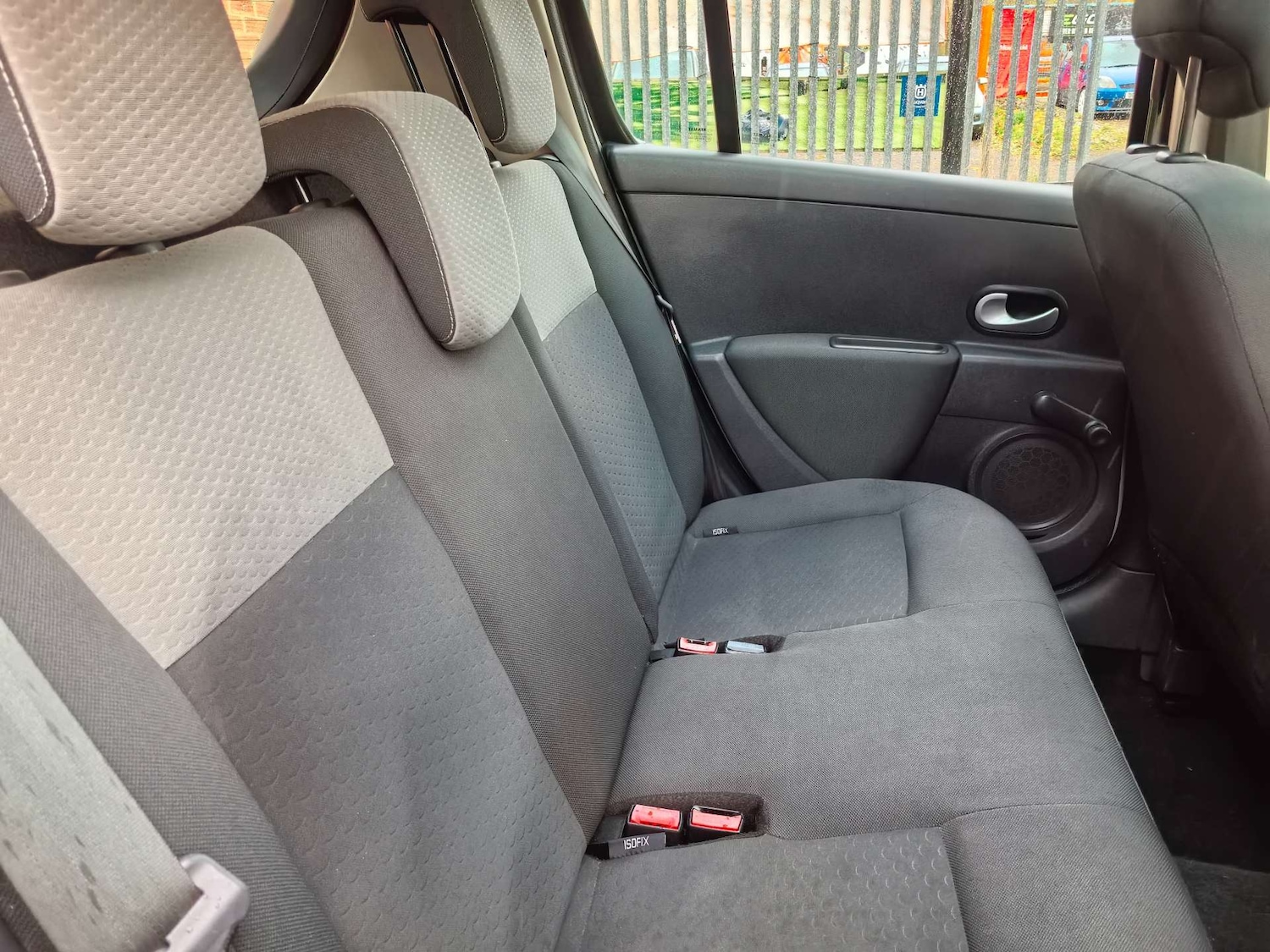 Used Renault Clio 2009 for sale - 76475121: Photo 65