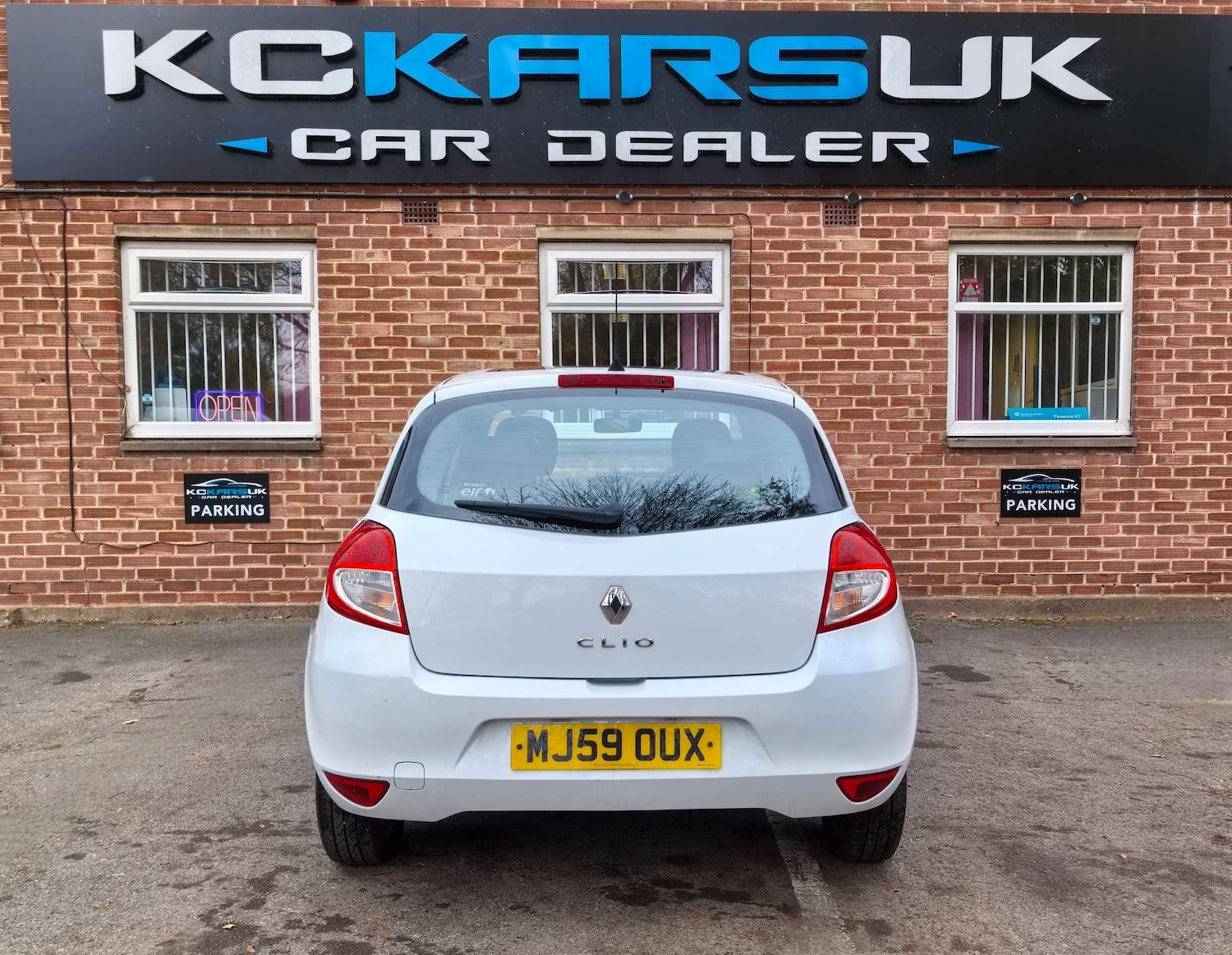 Used Renault Clio 2009 for sale - 76475121: Photo 7