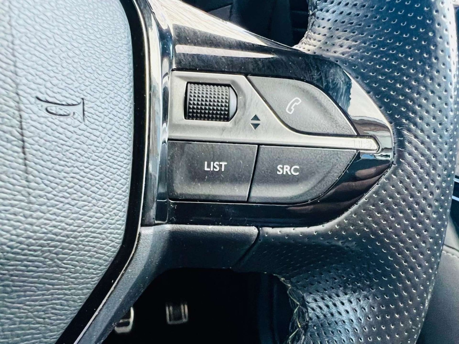 Used Peugeot 208 2021 for sale - 76601387: Photo 14