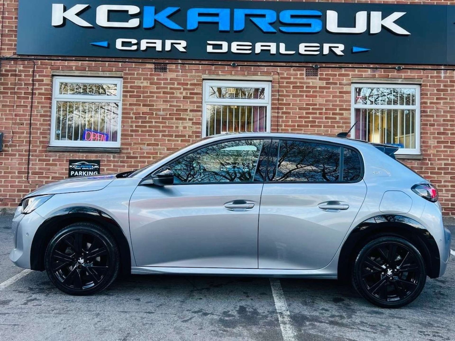 Used Peugeot 208 2021 for sale - 76601387: Photo 3