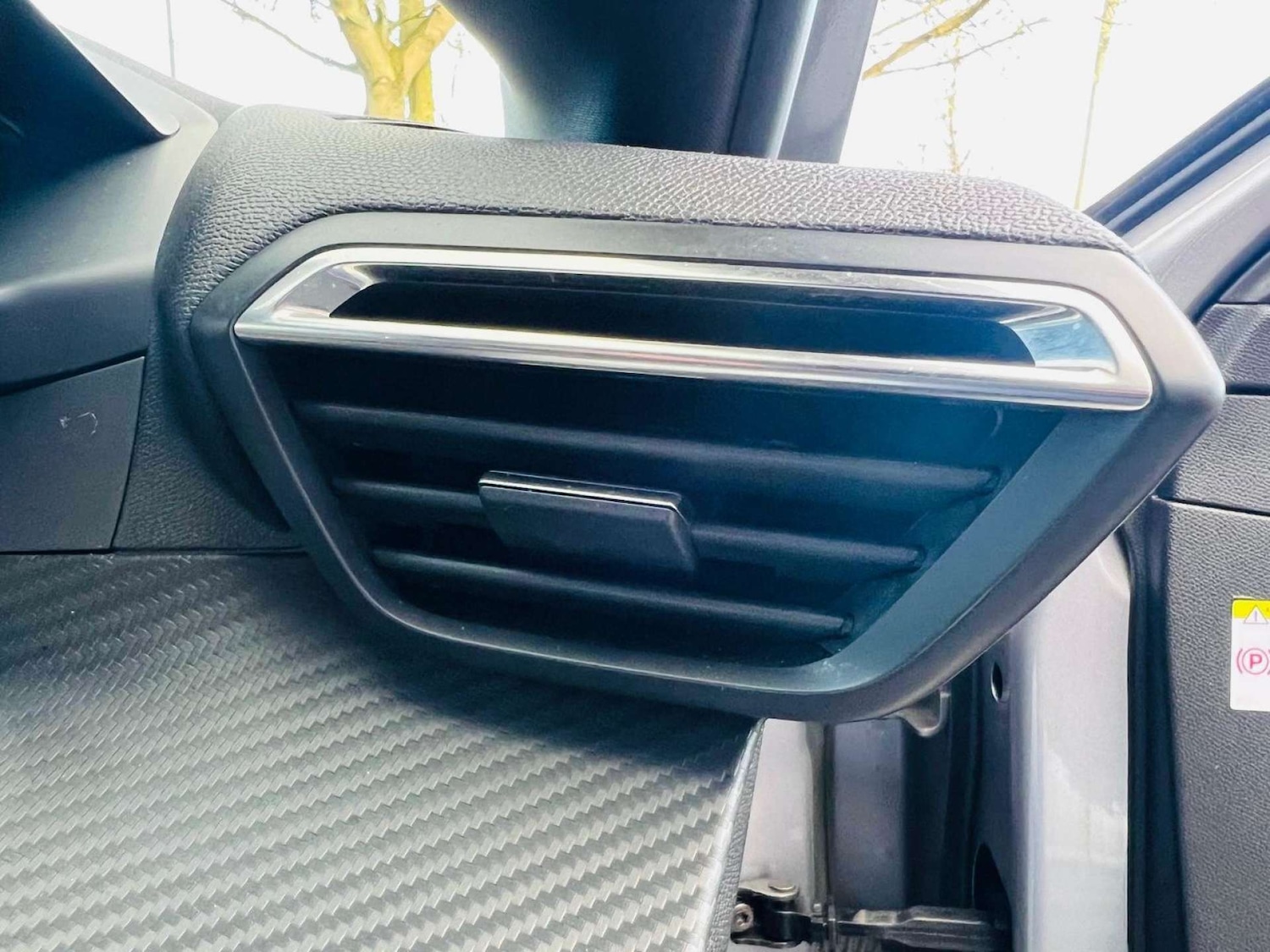 Used Peugeot 208 2021 for sale - 76601387: Photo 60