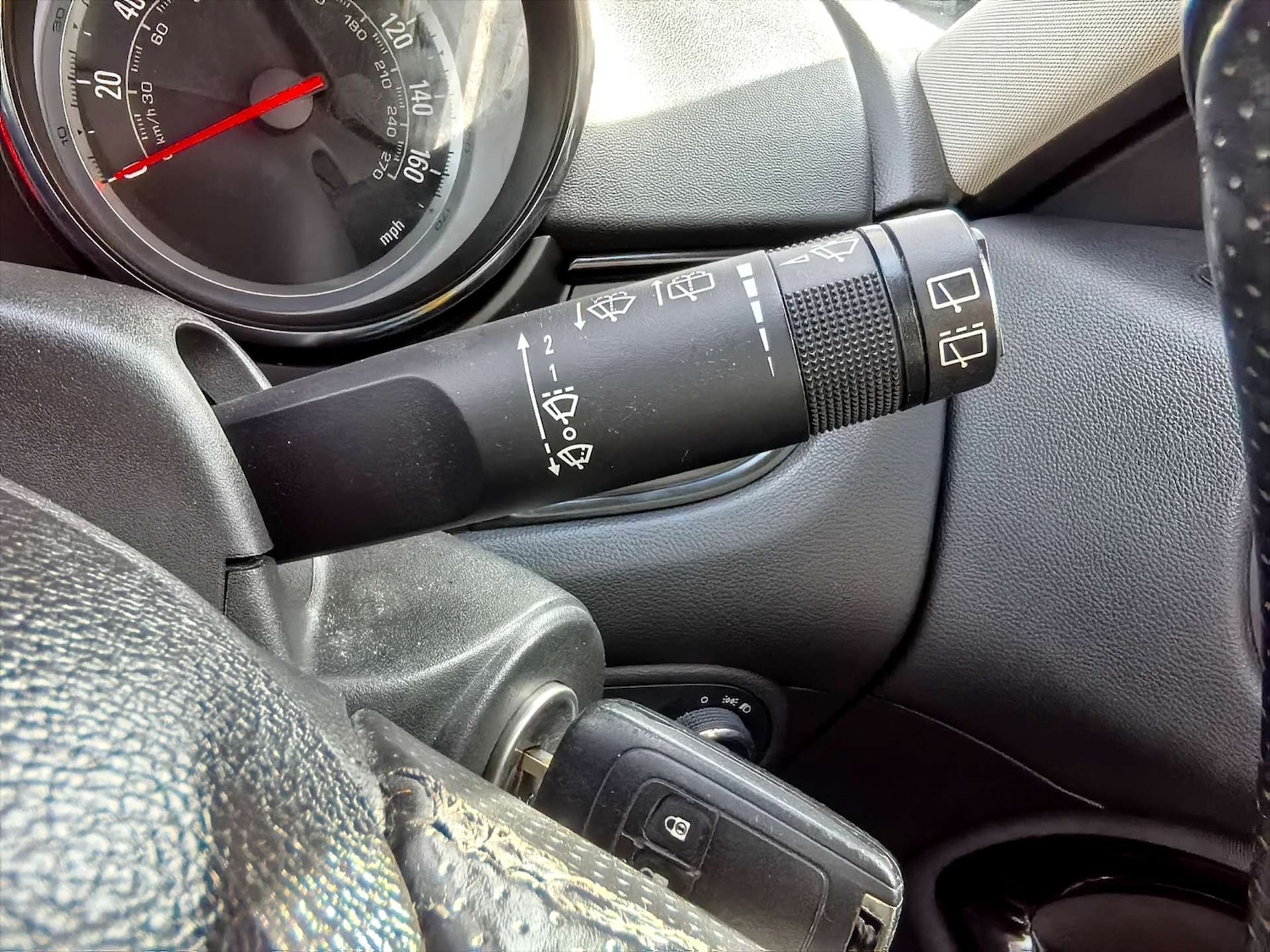 Used Vauxhall Zafira Tourer 2013 for sale - 77470074: Photo 23