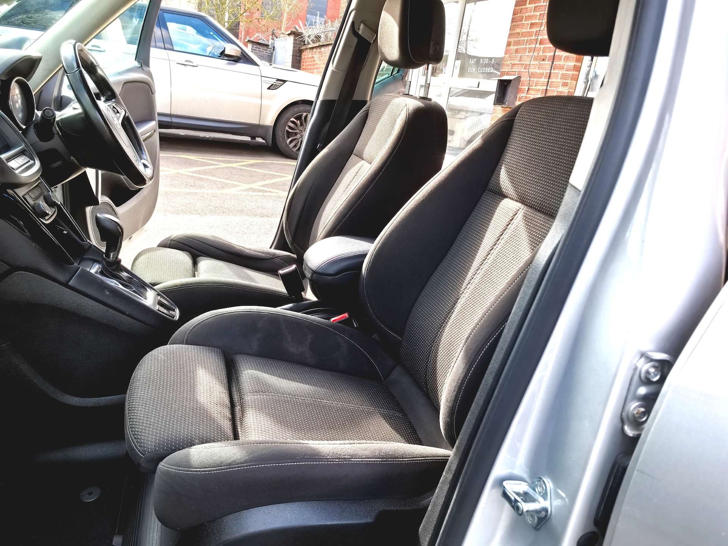 Used Vauxhall Zafira Tourer 2013 for sale - 77470074: Photo 33