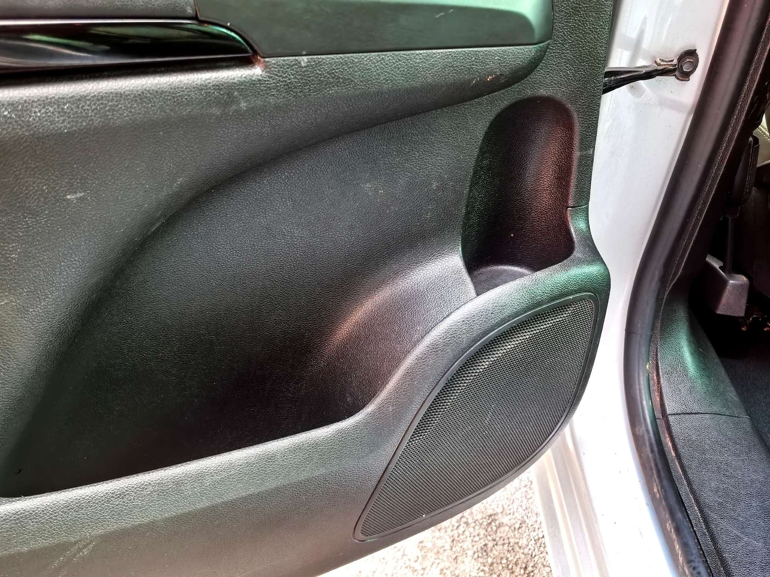 Used Vauxhall Zafira Tourer 2013 for sale - 77470074: Photo 67