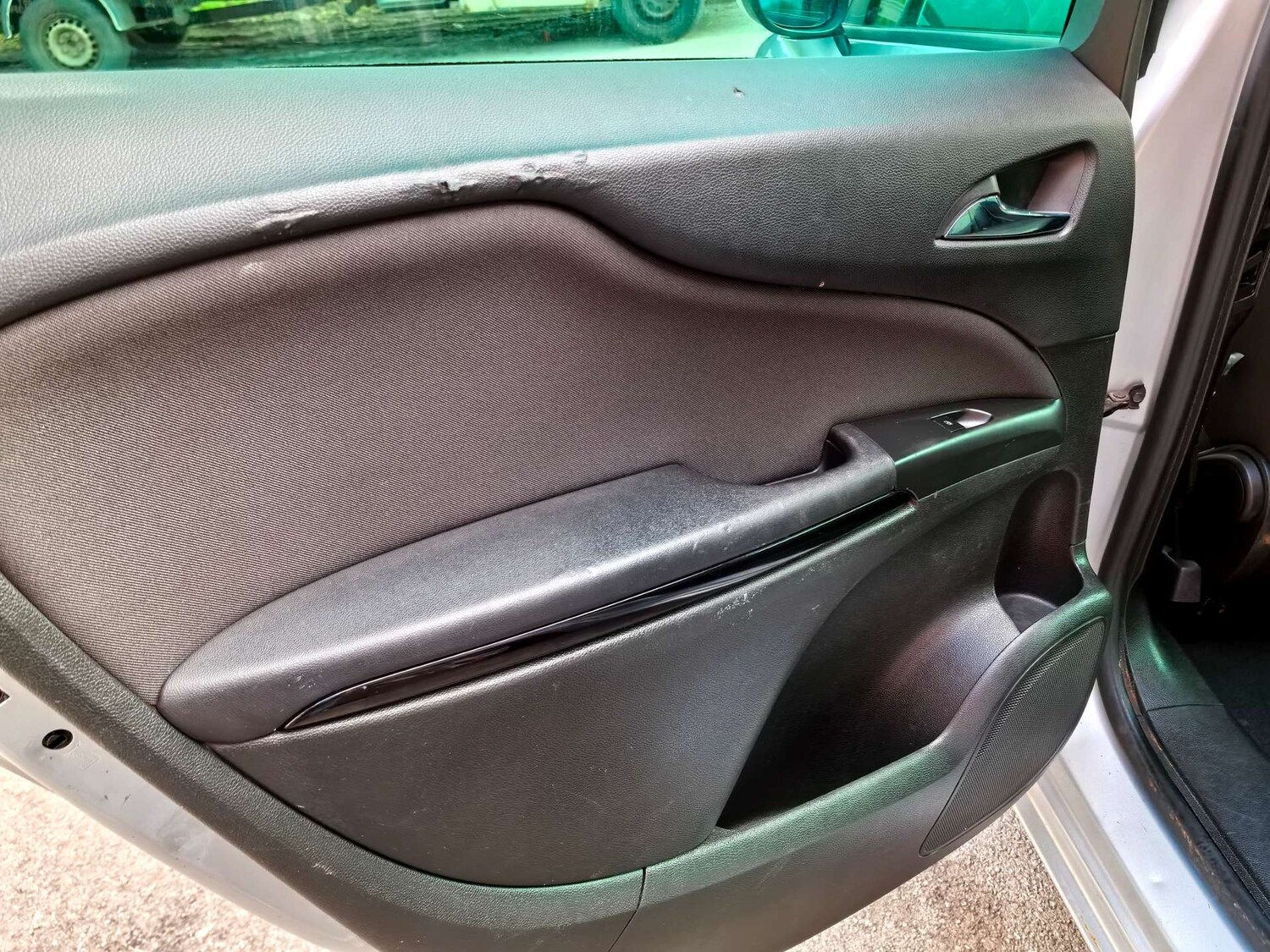 Used Vauxhall Zafira Tourer 2013 for sale - 77470074: Photo 74