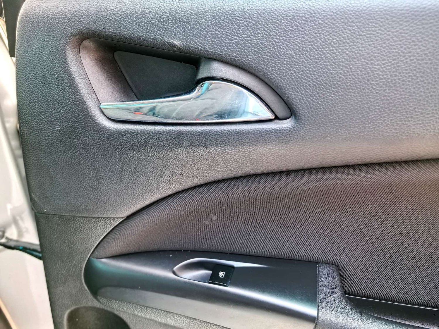 Used Vauxhall Zafira Tourer 2013 for sale - 77470074: Photo 77