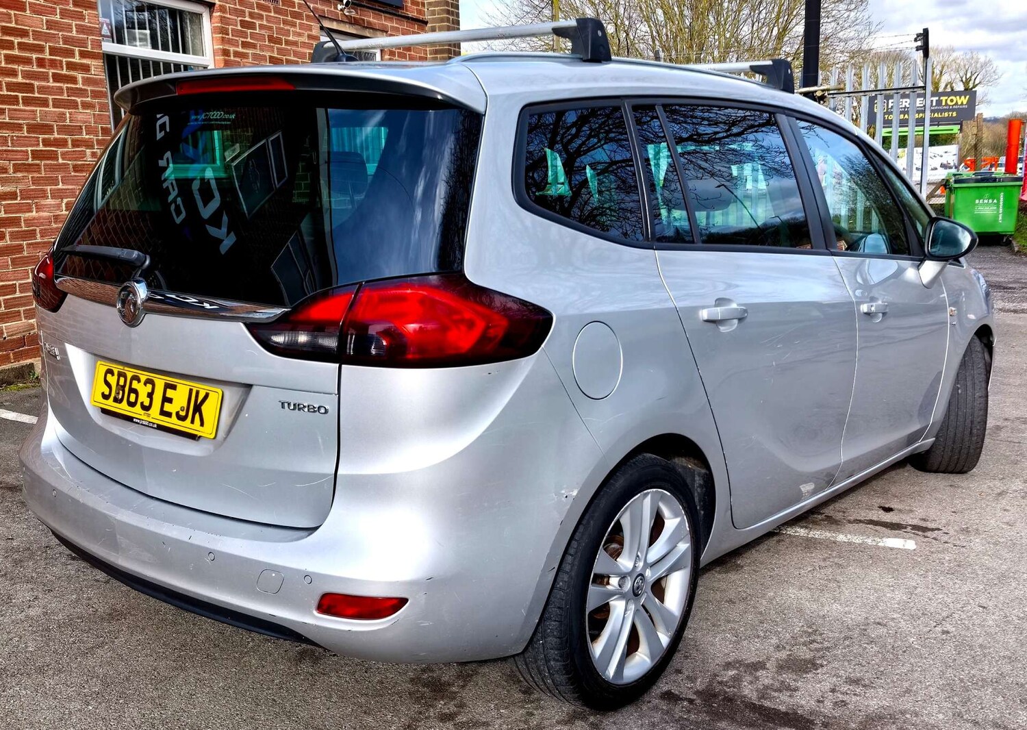 Used Vauxhall Zafira Tourer 2013 for sale - 77470074: Photo 98
