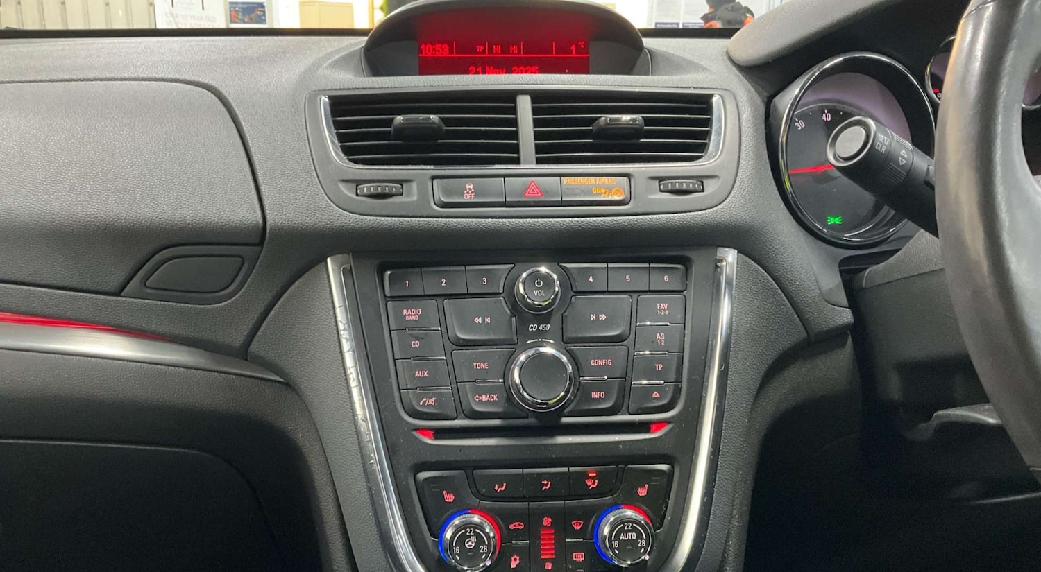 Used Vauxhall Mokka 2015 for sale - 76720480: Photo 10