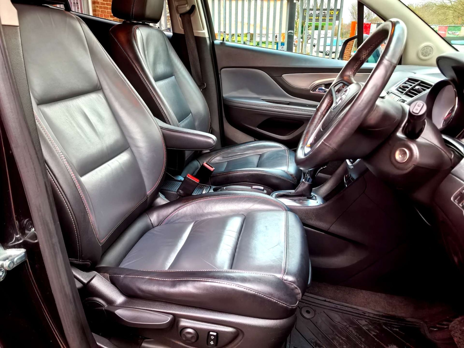 Used Vauxhall Mokka 2015 for sale - 76720480: Photo 26