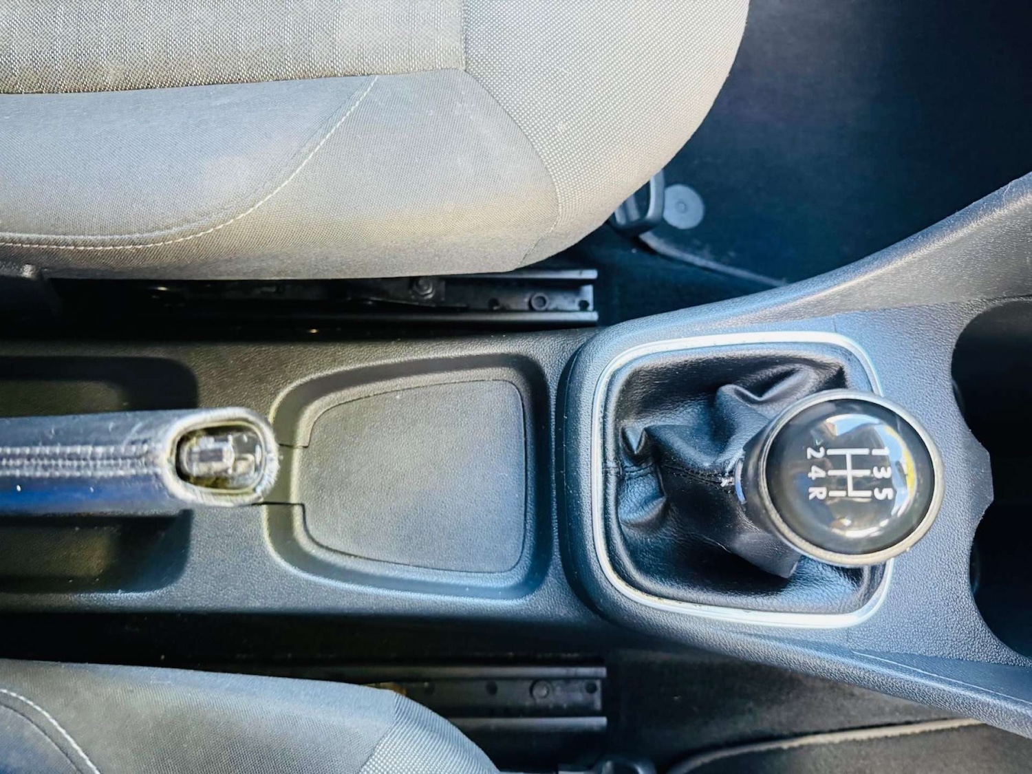 Used Volkswagen Polo 2016 for sale - 75910015: Photo 100