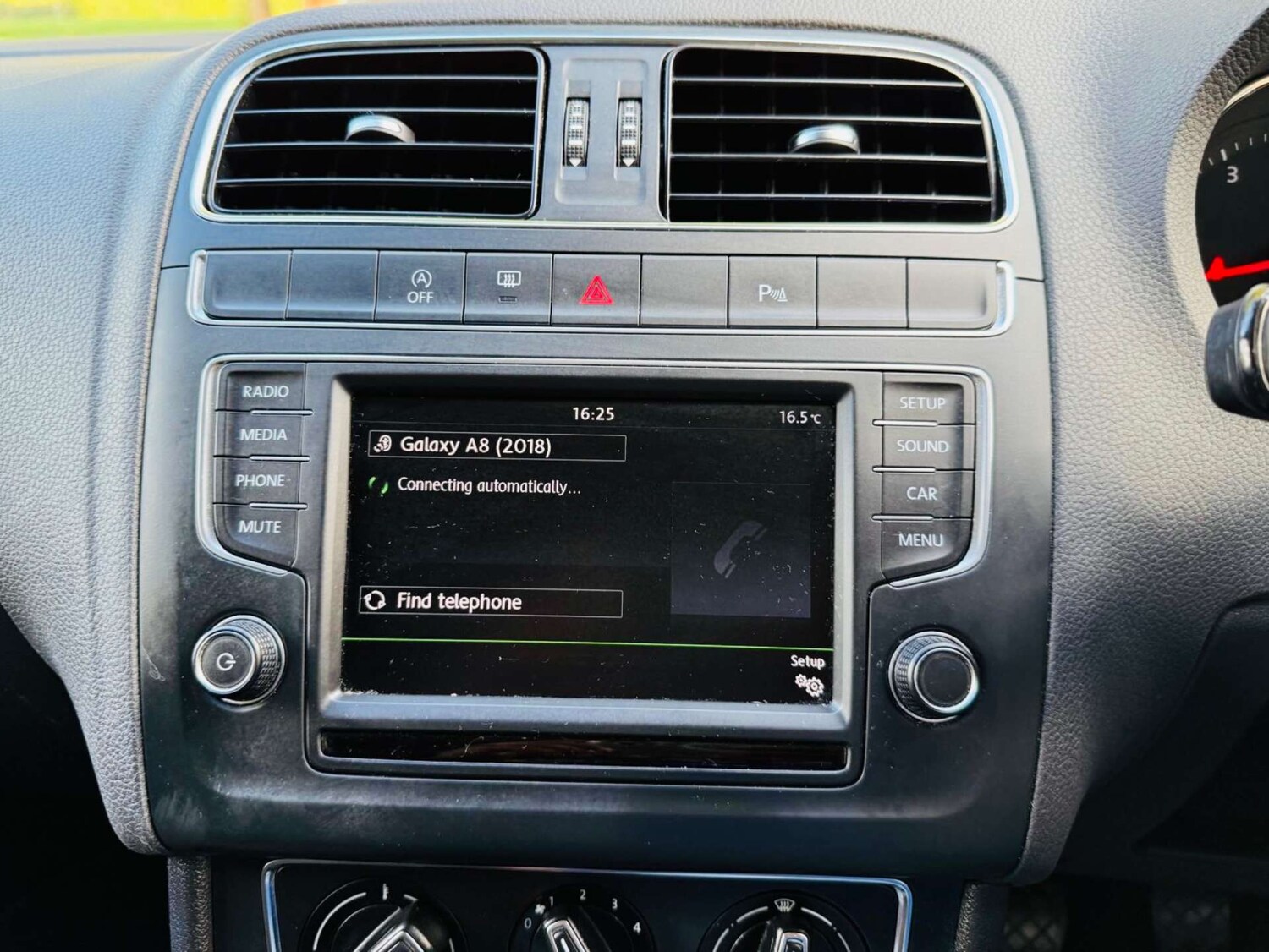 Used Volkswagen Polo 2016 for sale - 75910015: Photo 12