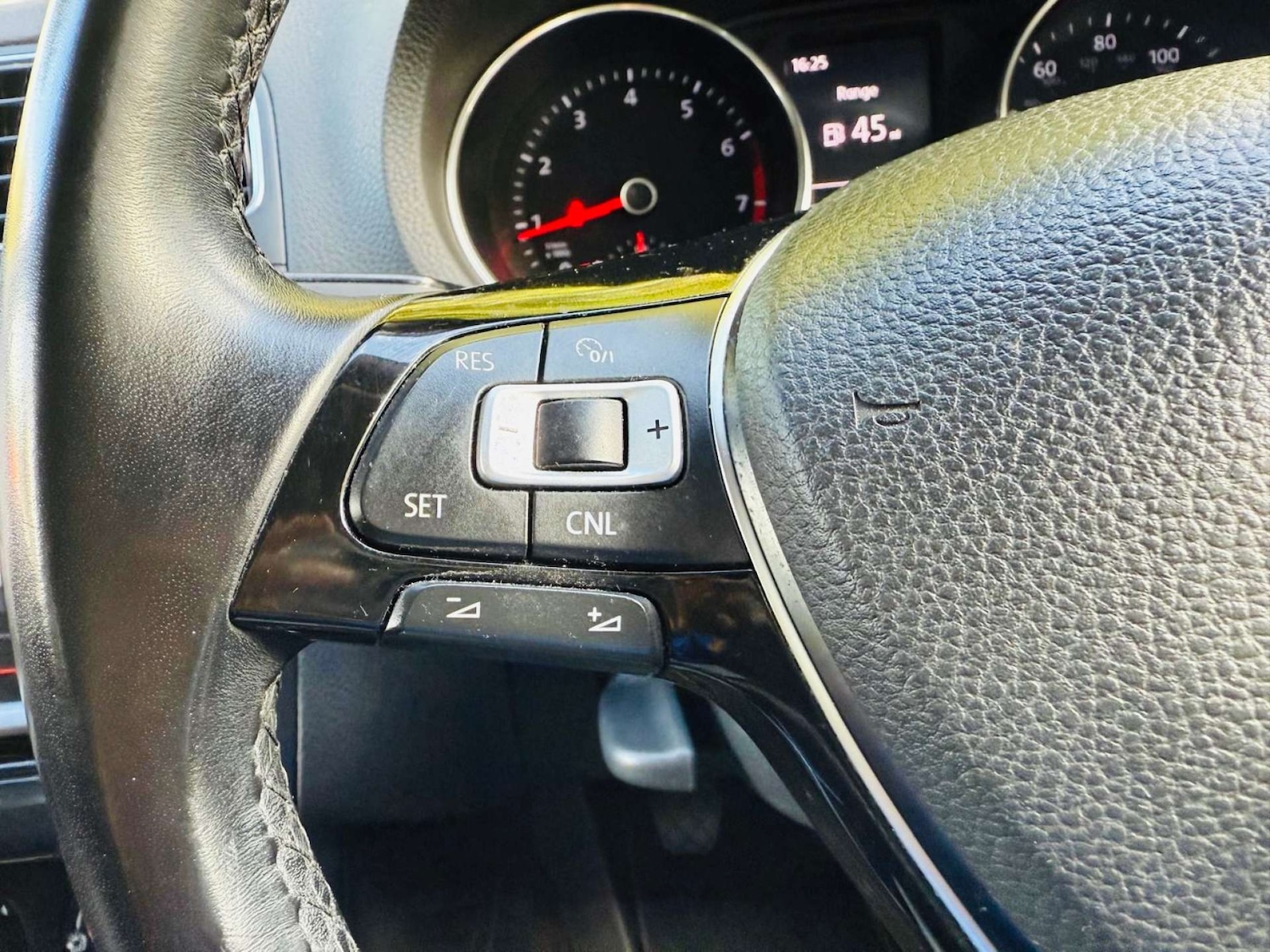 Used Volkswagen Polo 2016 for sale - 75910015: Photo 20