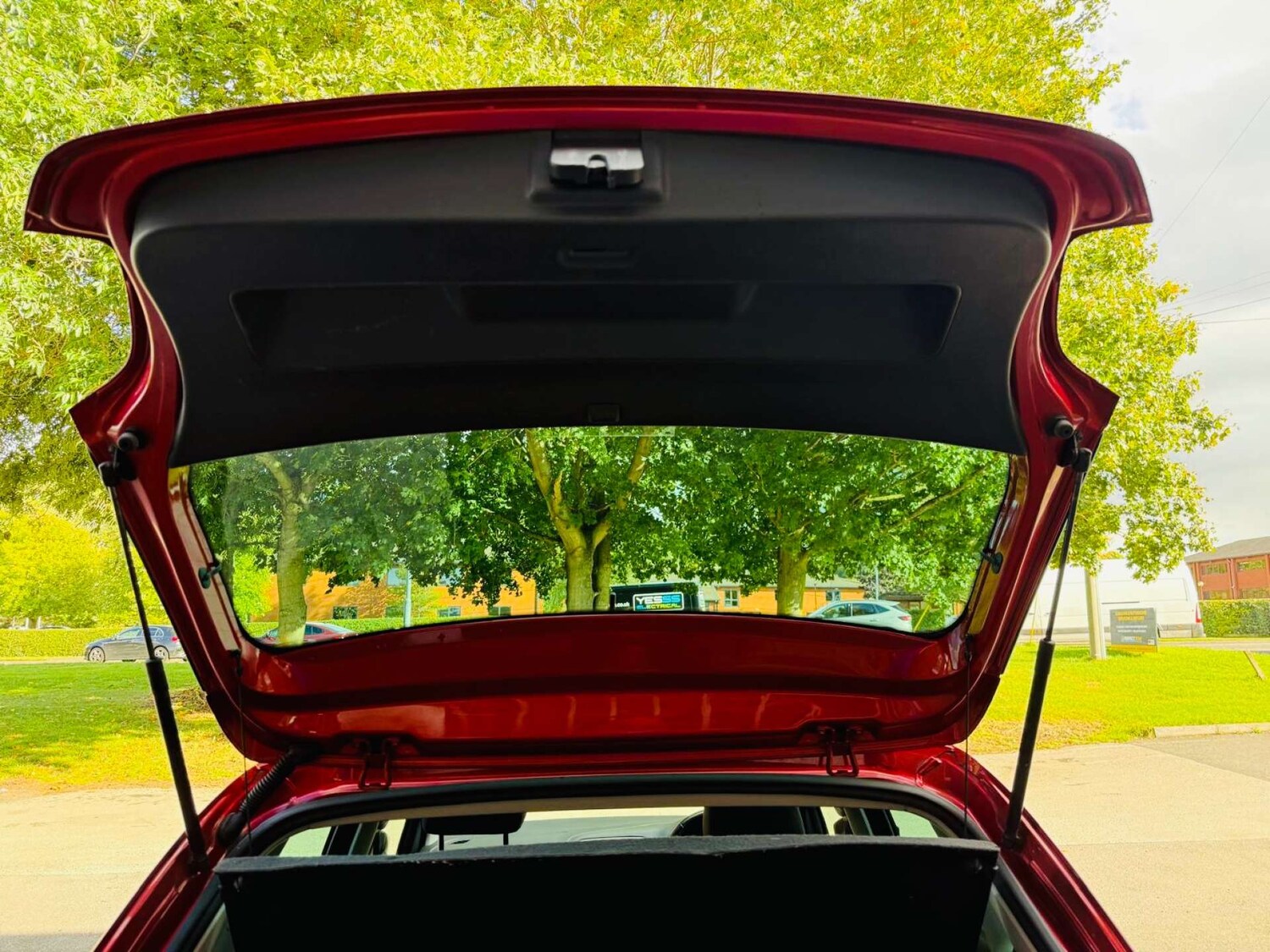 Used Volkswagen Polo 2016 for sale - 75910015: Photo 30