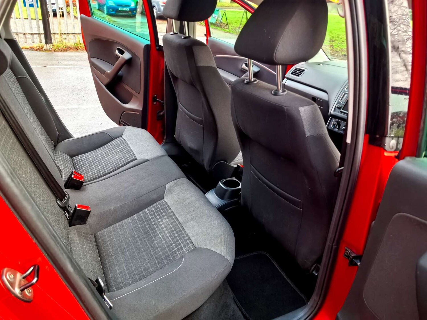 Used Volkswagen Polo 2016 for sale - 75910015: Photo 77