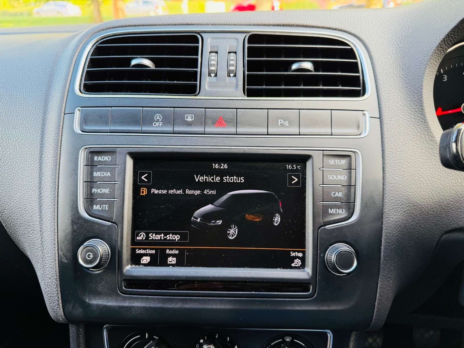 Used Volkswagen Polo 2016 for sale - 75910015: Photo 9