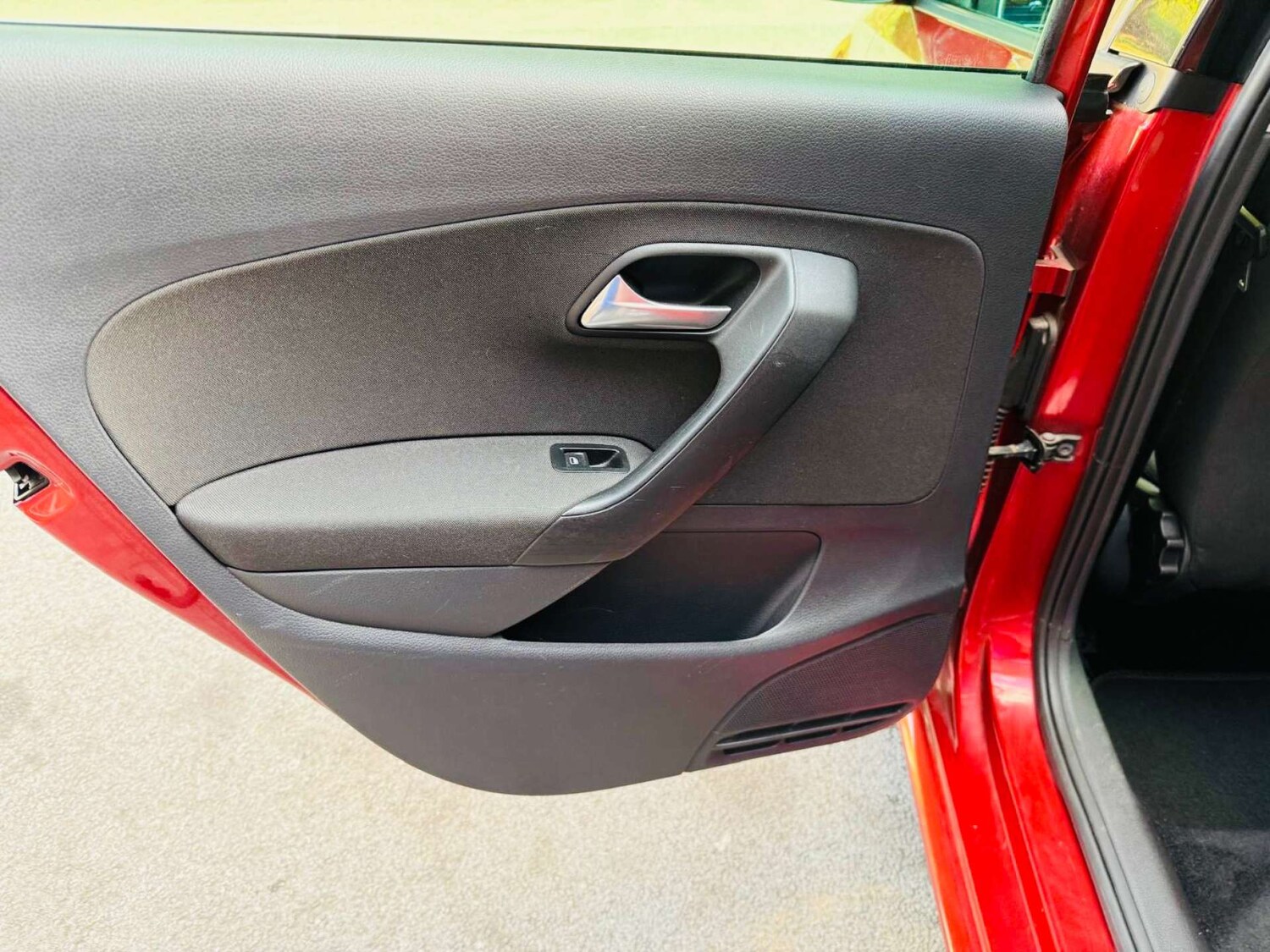 Used Volkswagen Polo 2016 for sale - 75910015: Photo 98