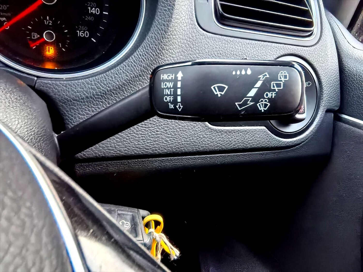 Used Volkswagen Polo 2016 for sale - 75910015: Photo 99