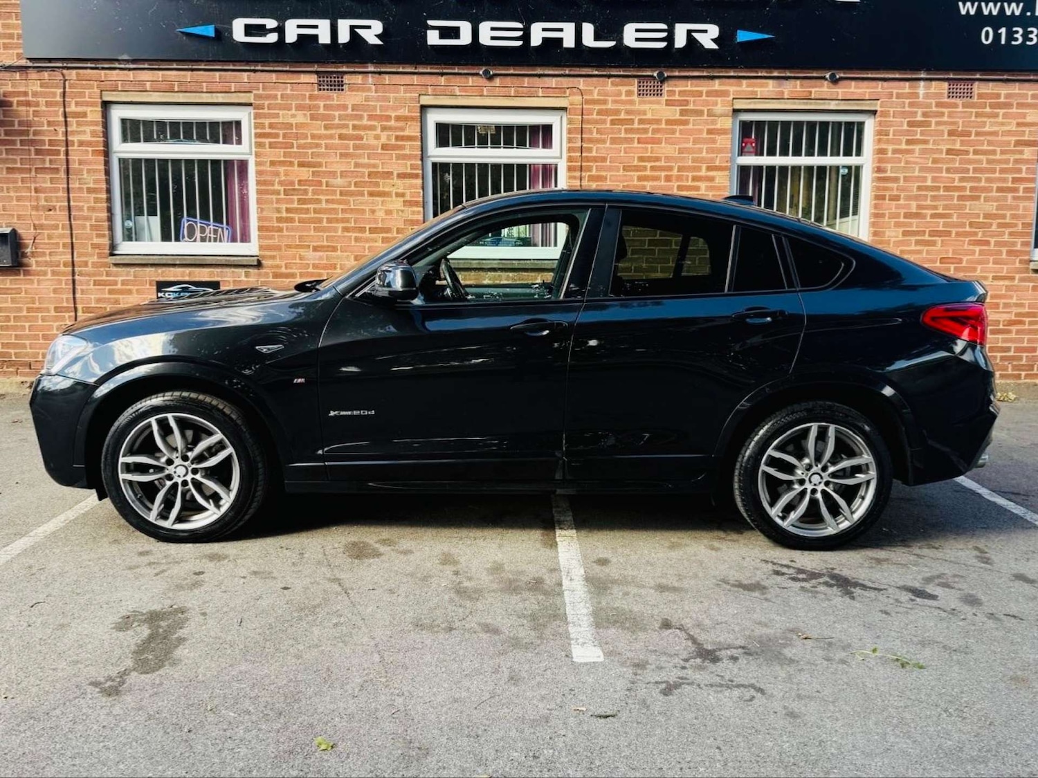 Used BMW X4 2017 for sale - 76277982: Photo 3