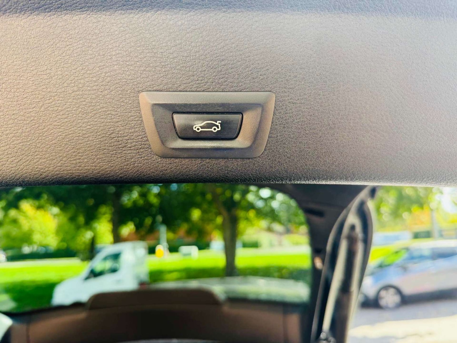 Used BMW X4 2017 for sale - 76277982: Photo 32