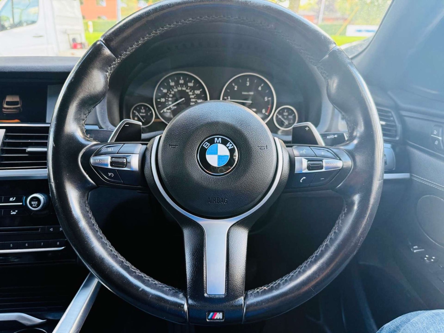 Used BMW X4 2017 for sale - 76277982: Photo 9