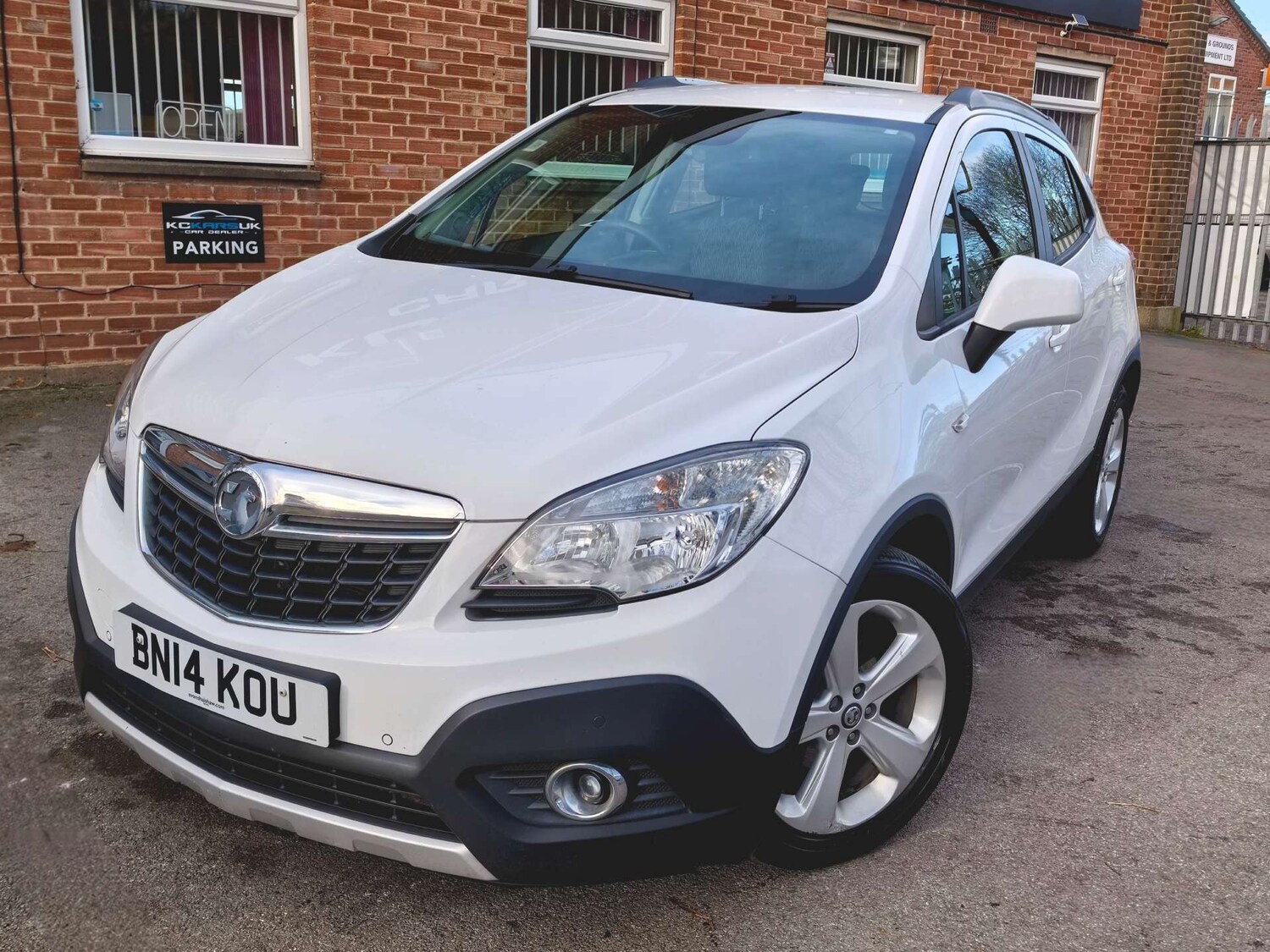 Used Vauxhall Mokka 2014 for sale - 76637239: Photo 2