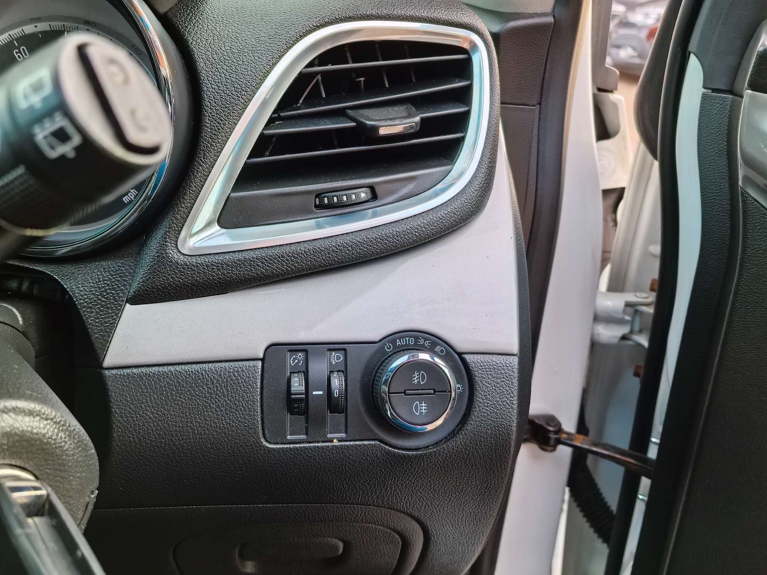 Used Vauxhall Mokka 2014 for sale - 76637239: Photo 22