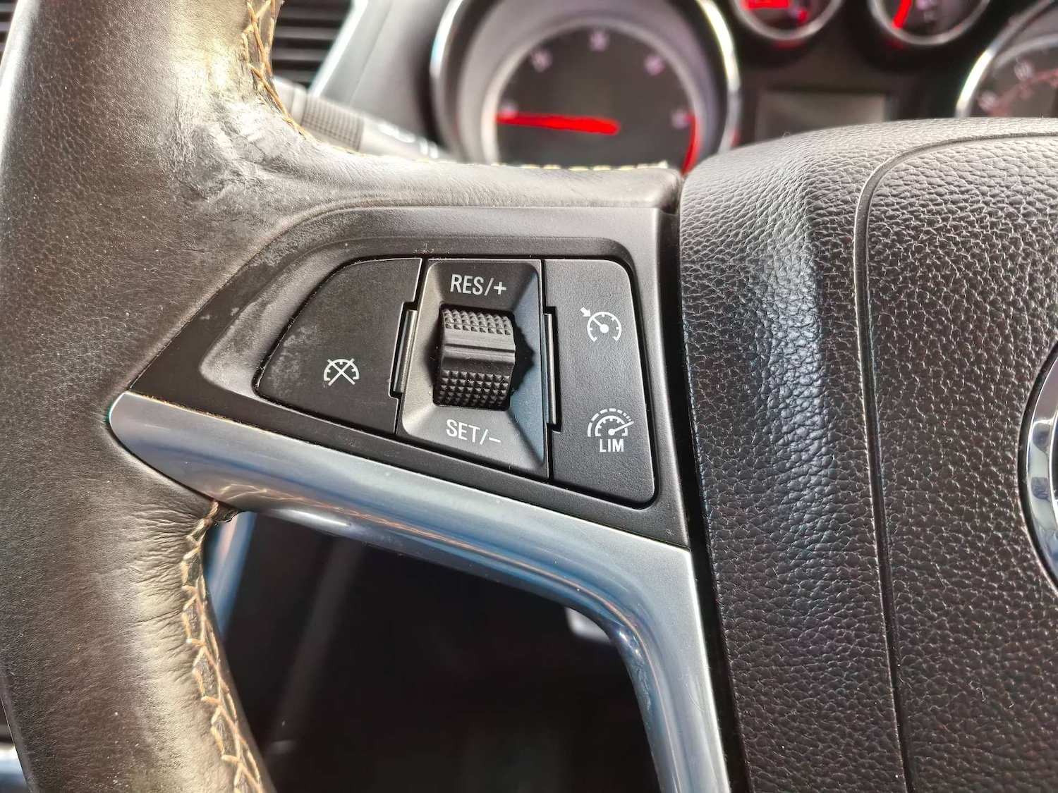 Used Vauxhall Mokka 2014 for sale - 76637239: Photo 24