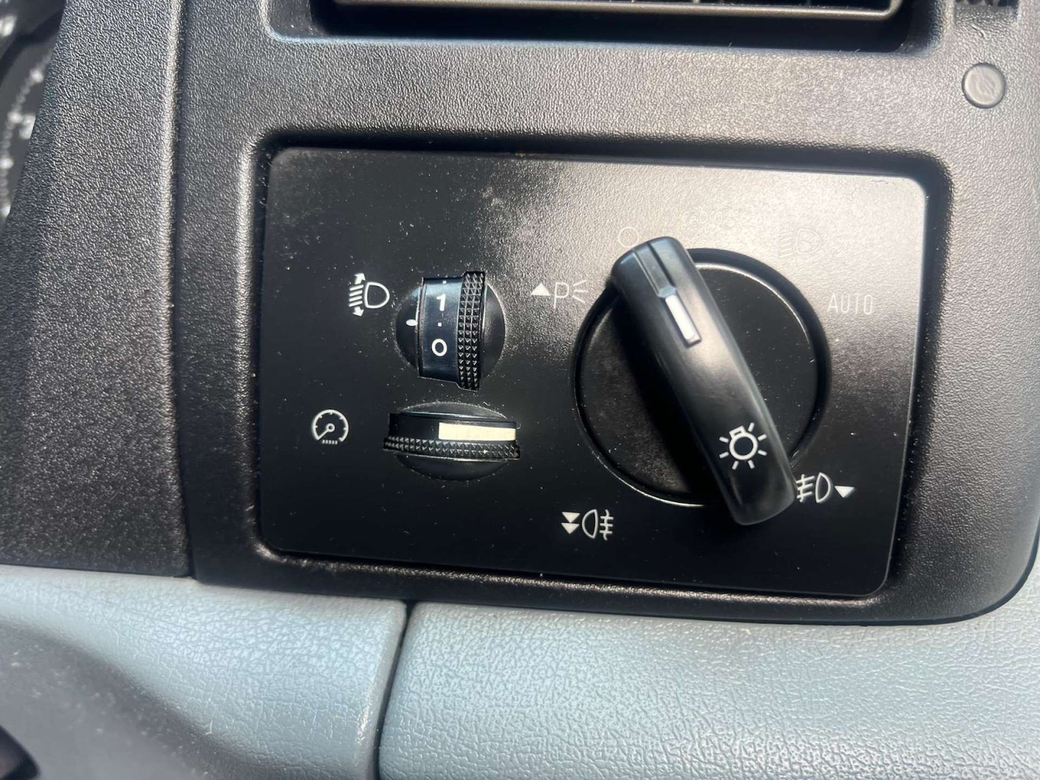 Vehicle 48
