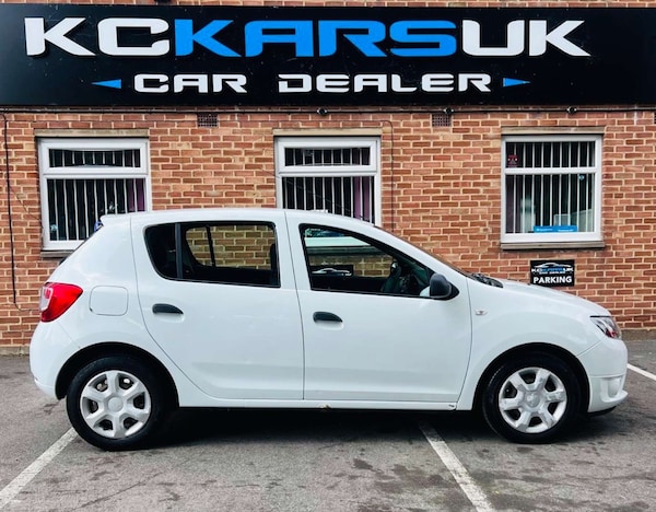 Used Dacia Sandero 2013 for sale - 74911620: Photo 3