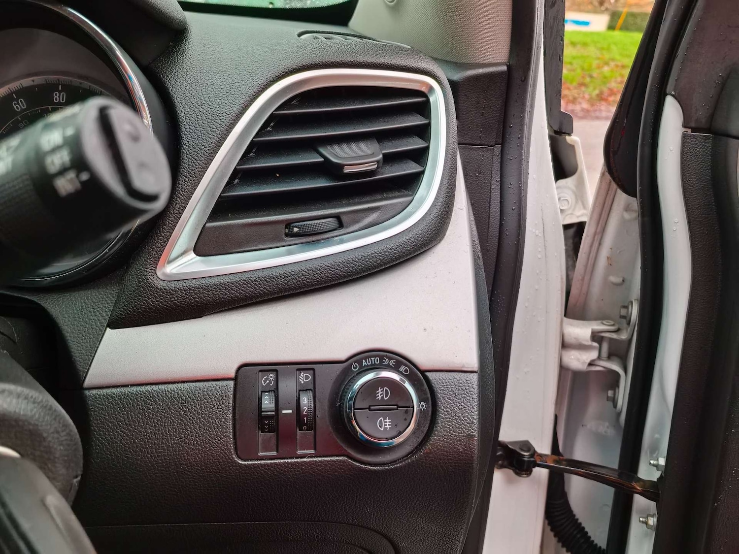 Used Vauxhall Mokka 2015 for sale - 76698038: Photo 37