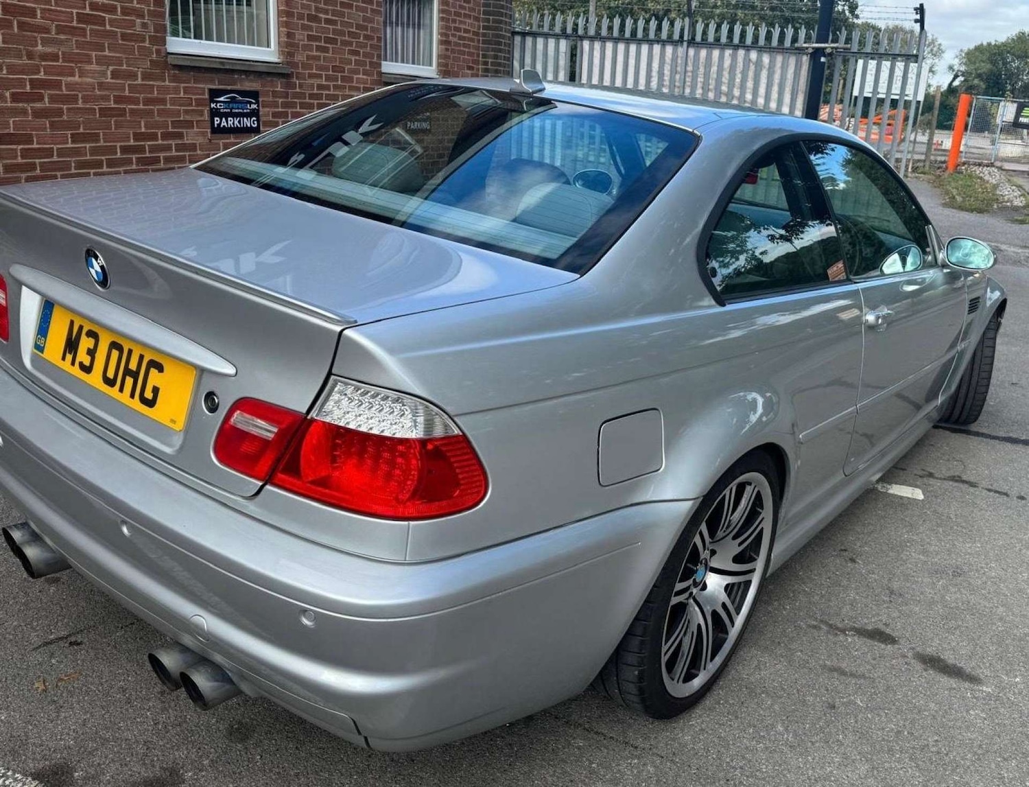 Used BMW M3 2003 for sale - 76600843: Photo 2