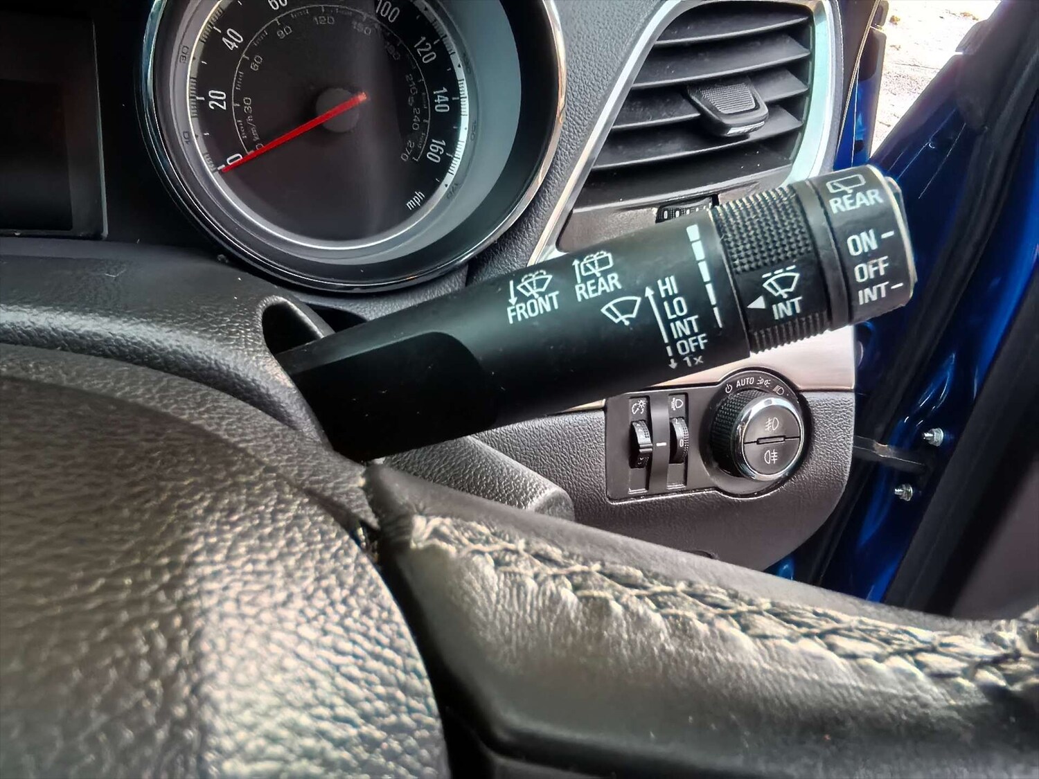 Used Vauxhall Mokka 2015 for sale - 78122987: Photo 32