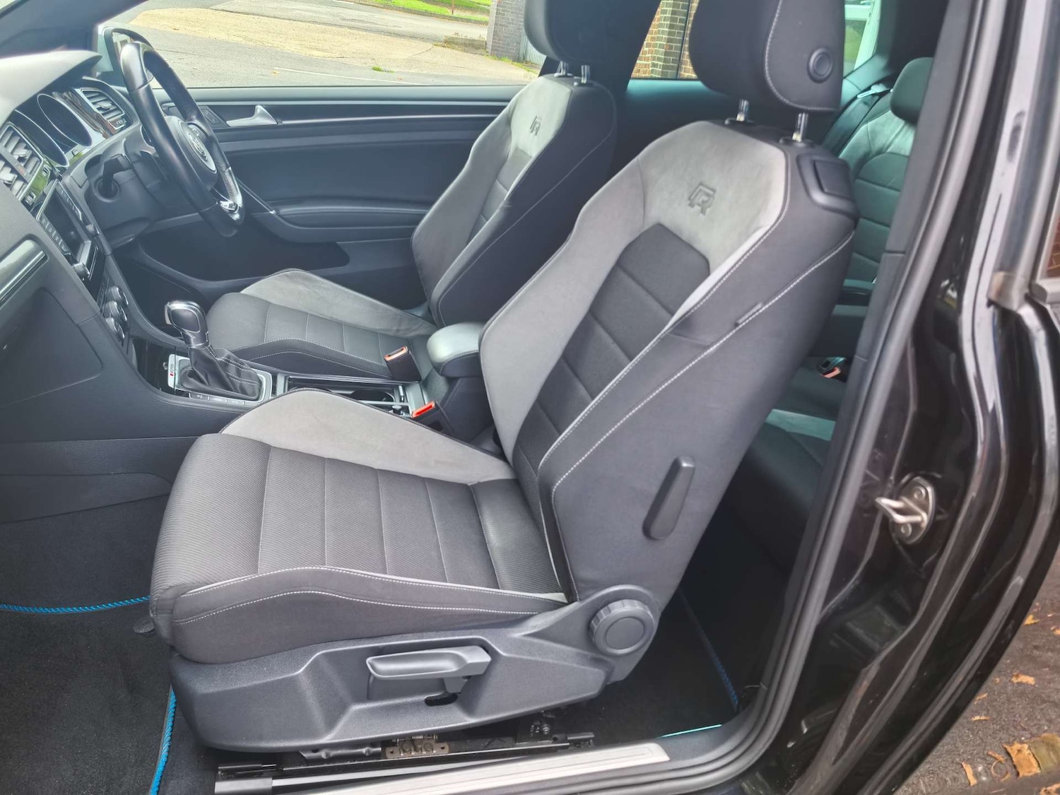 Used Volkswagen Golf 2016 for sale - 76250061: Photo 29