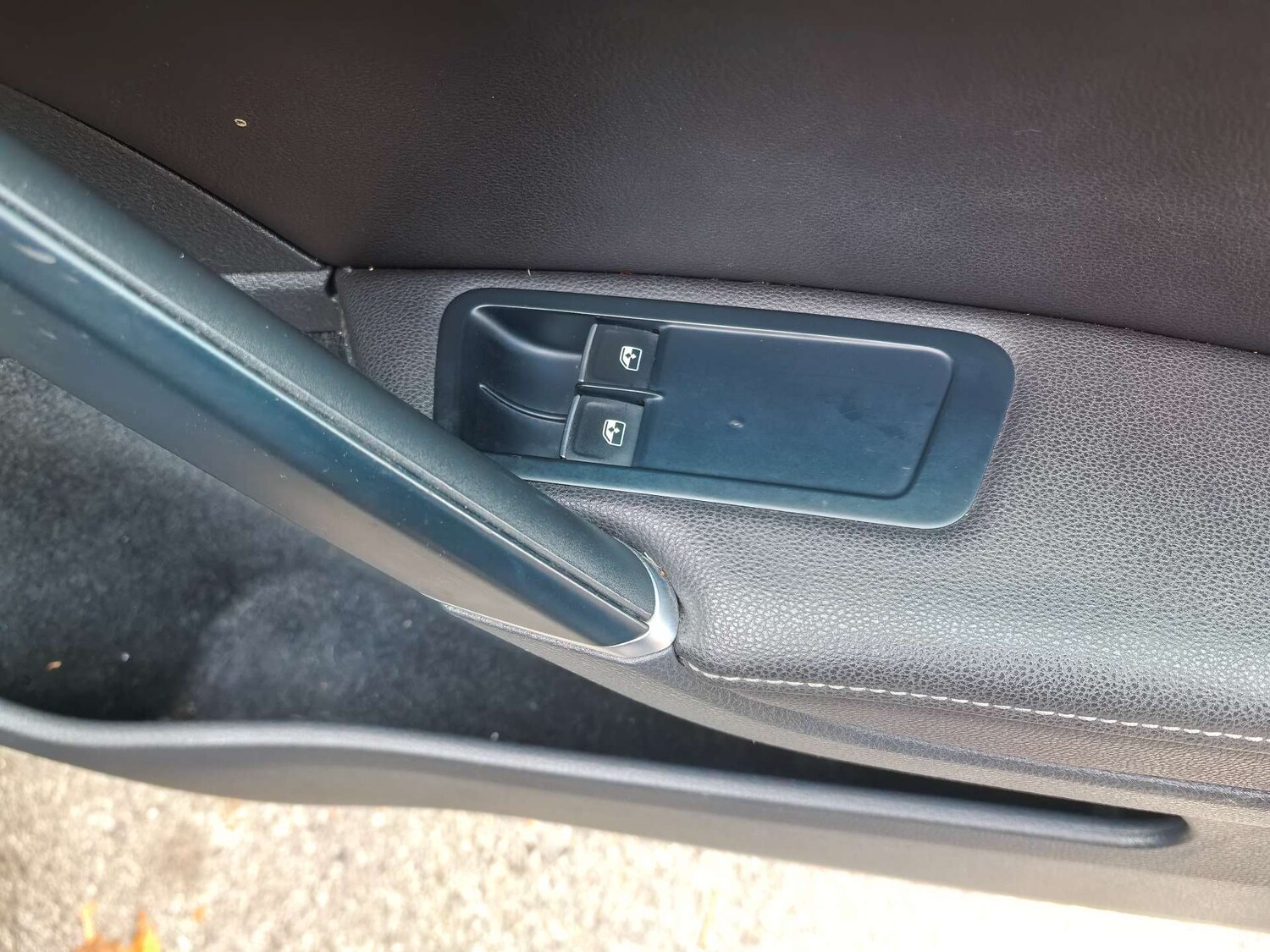 Used Volkswagen Golf 2016 for sale - 76250061: Photo 76
