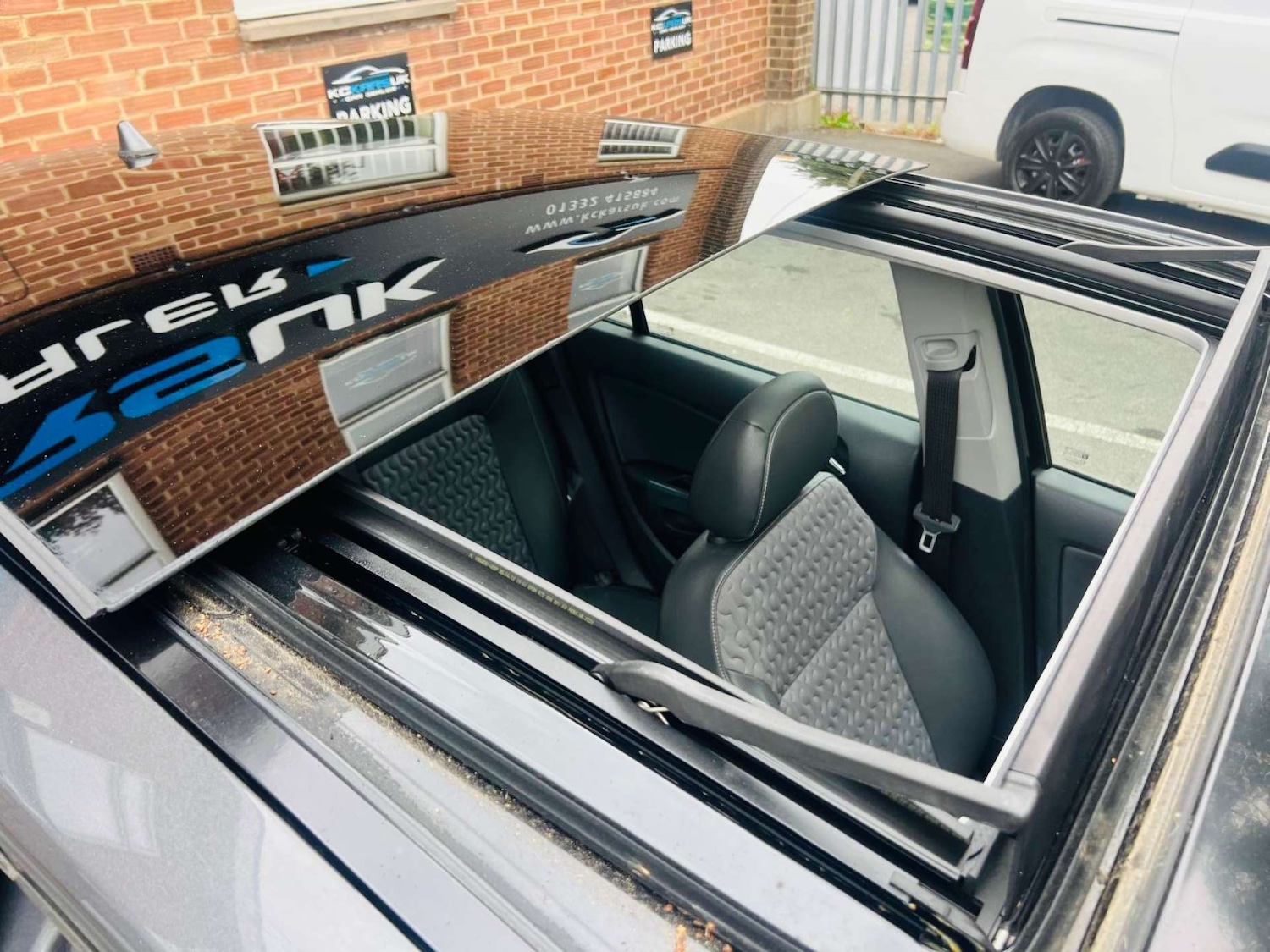 Used Vauxhall Corsa 2012 for sale - 76601043: Photo 14