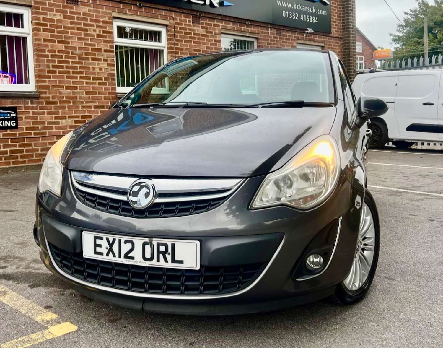 Used Vauxhall Corsa 2012 for sale - 76601043: Photo 2