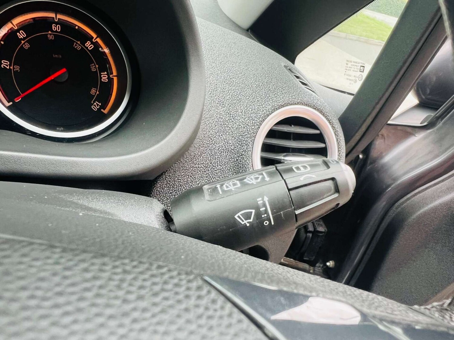 Used Vauxhall Corsa 2012 for sale - 76601043: Photo 29