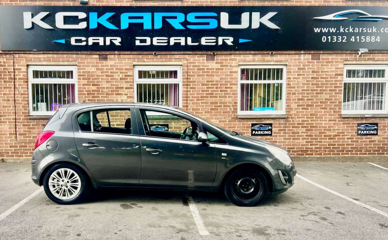 Used Vauxhall Corsa 2012 for sale - 76601043: Photo 4