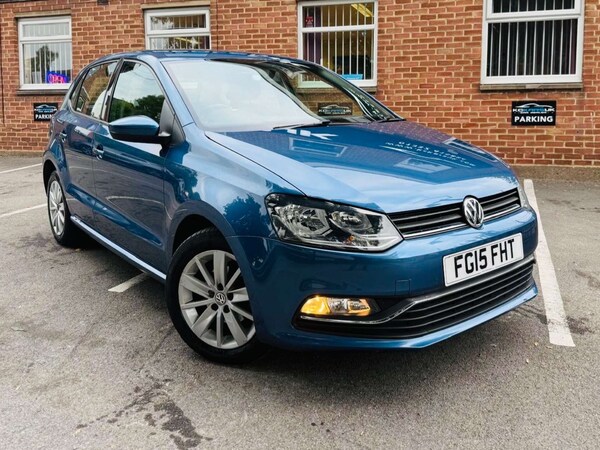 Used Volkswagen Polo 2015 for sale - 76018461: Photo 1