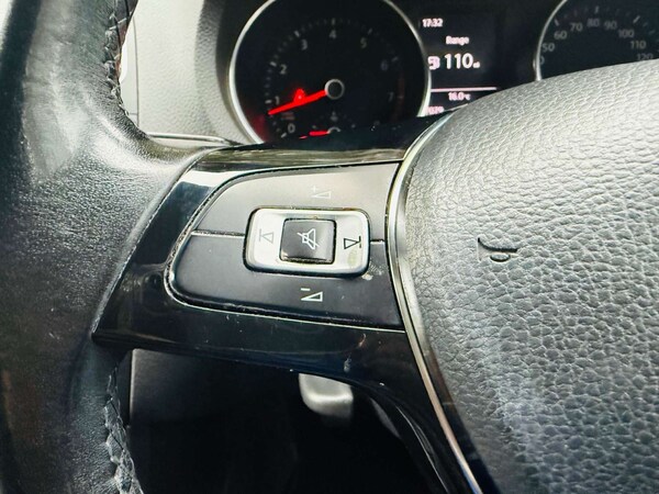 Used Volkswagen Polo 2015 for sale - 76018461: Photo 24